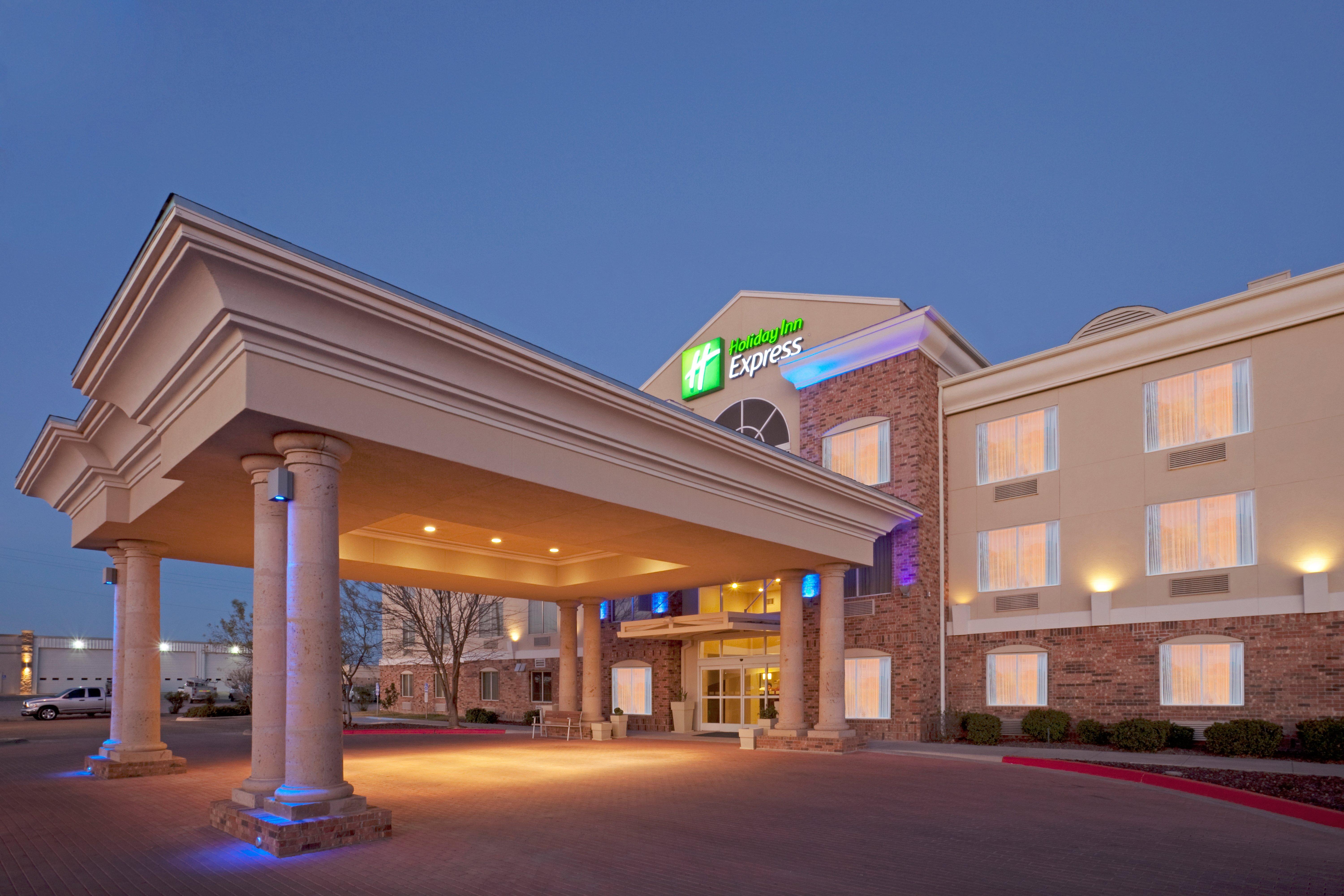 Holiday Inn Express Hotel & Suites Eagle Pass, An Ihg Hotel Exterior photo