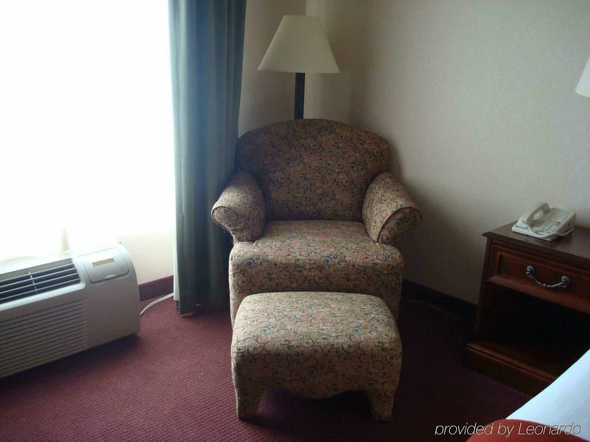 Holiday Inn Express Hotel & Suites Eagle Pass, An Ihg Hotel Room photo